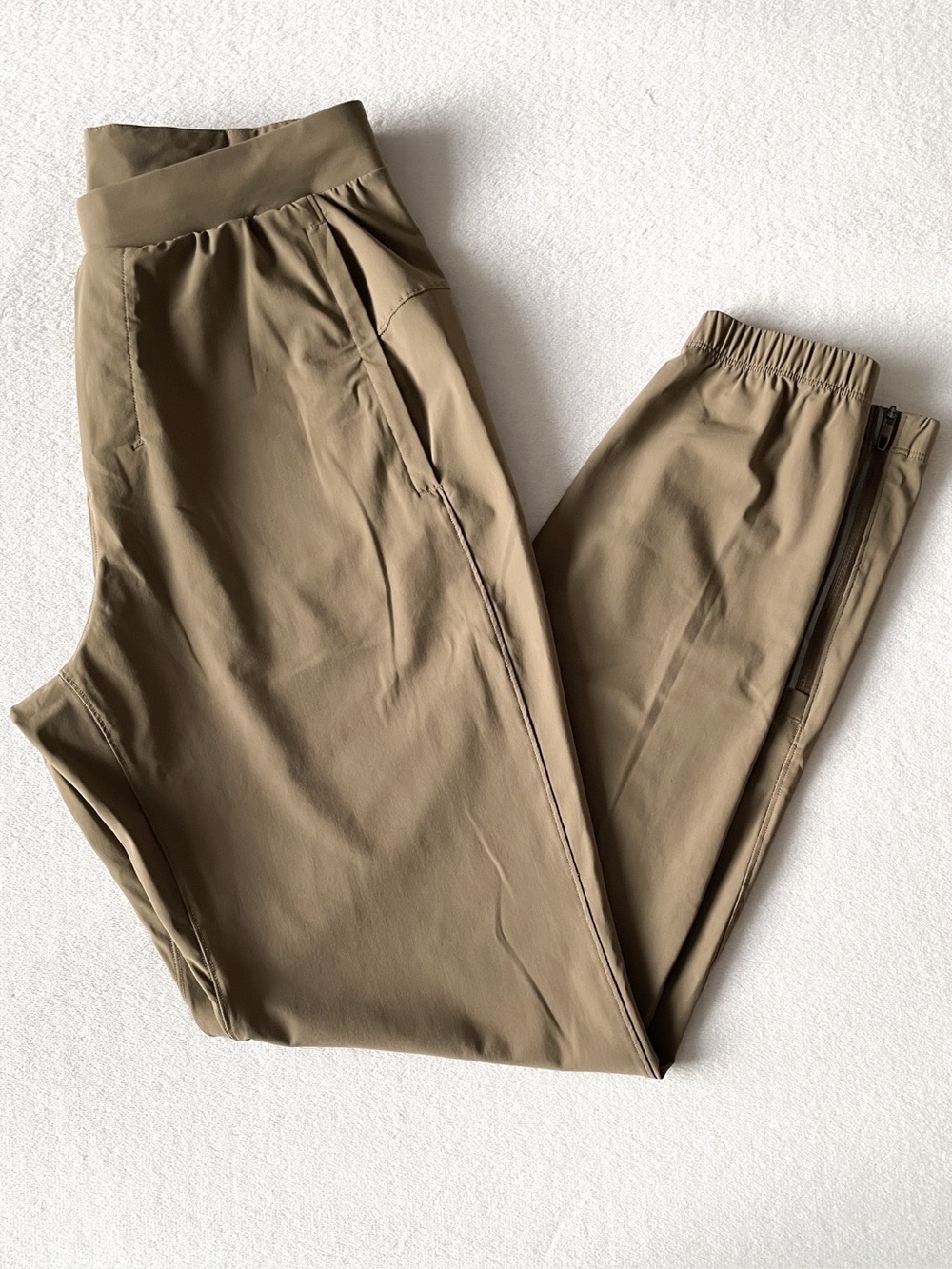 Lululemon Surge Jogger *29 (